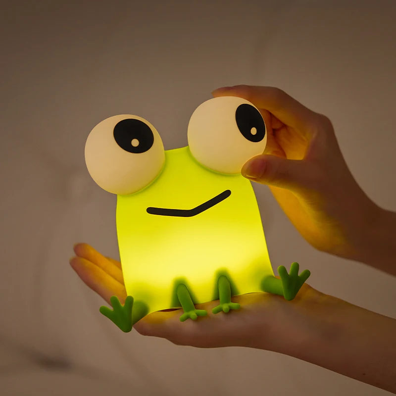 1pc Cute Frog a LED, luce notturna in silicone, ricaricabile tramite USB